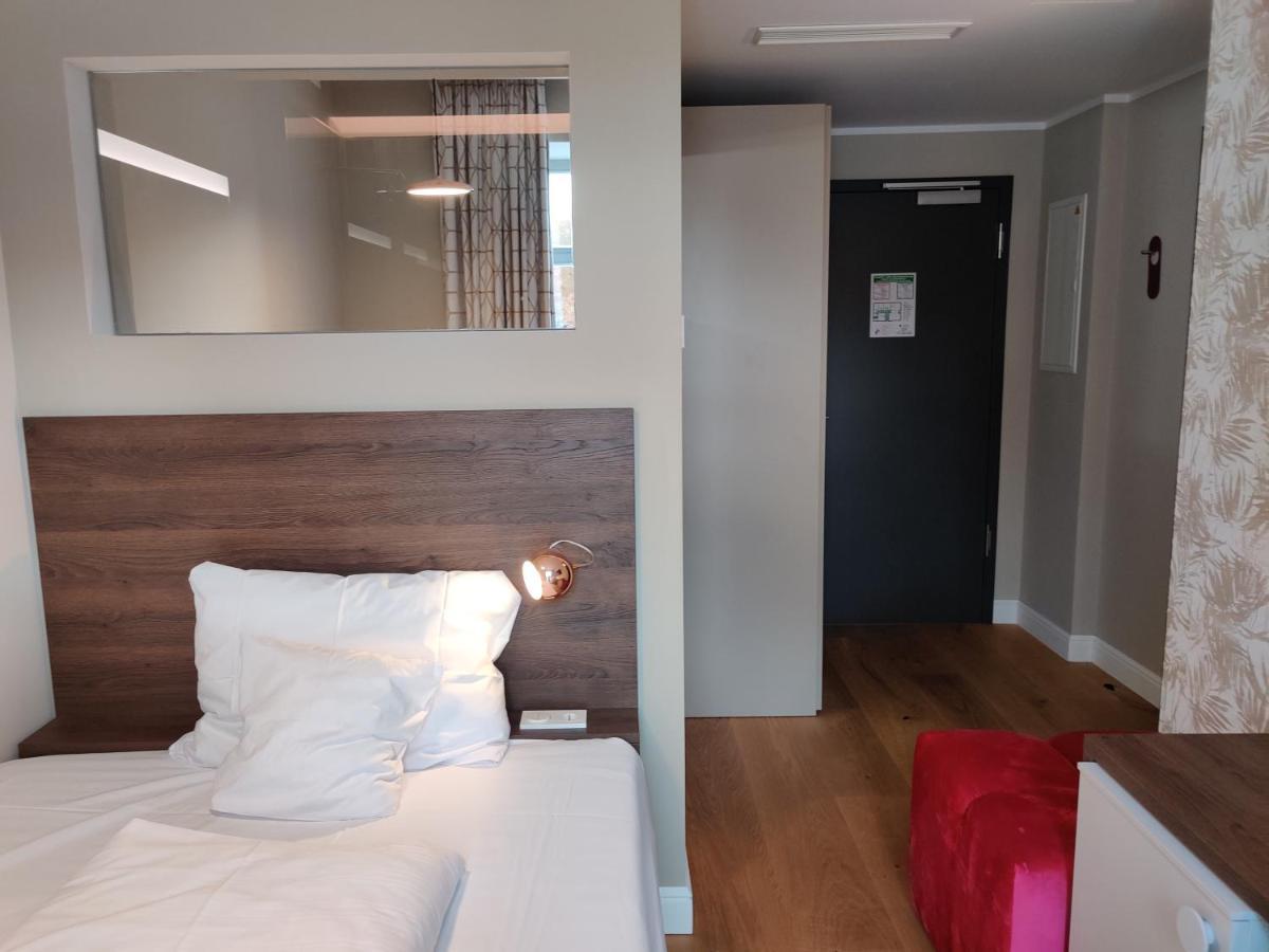 Amelie No 1 Hotel & Appartements Landau in der Pfalz Dış mekan fotoğraf
