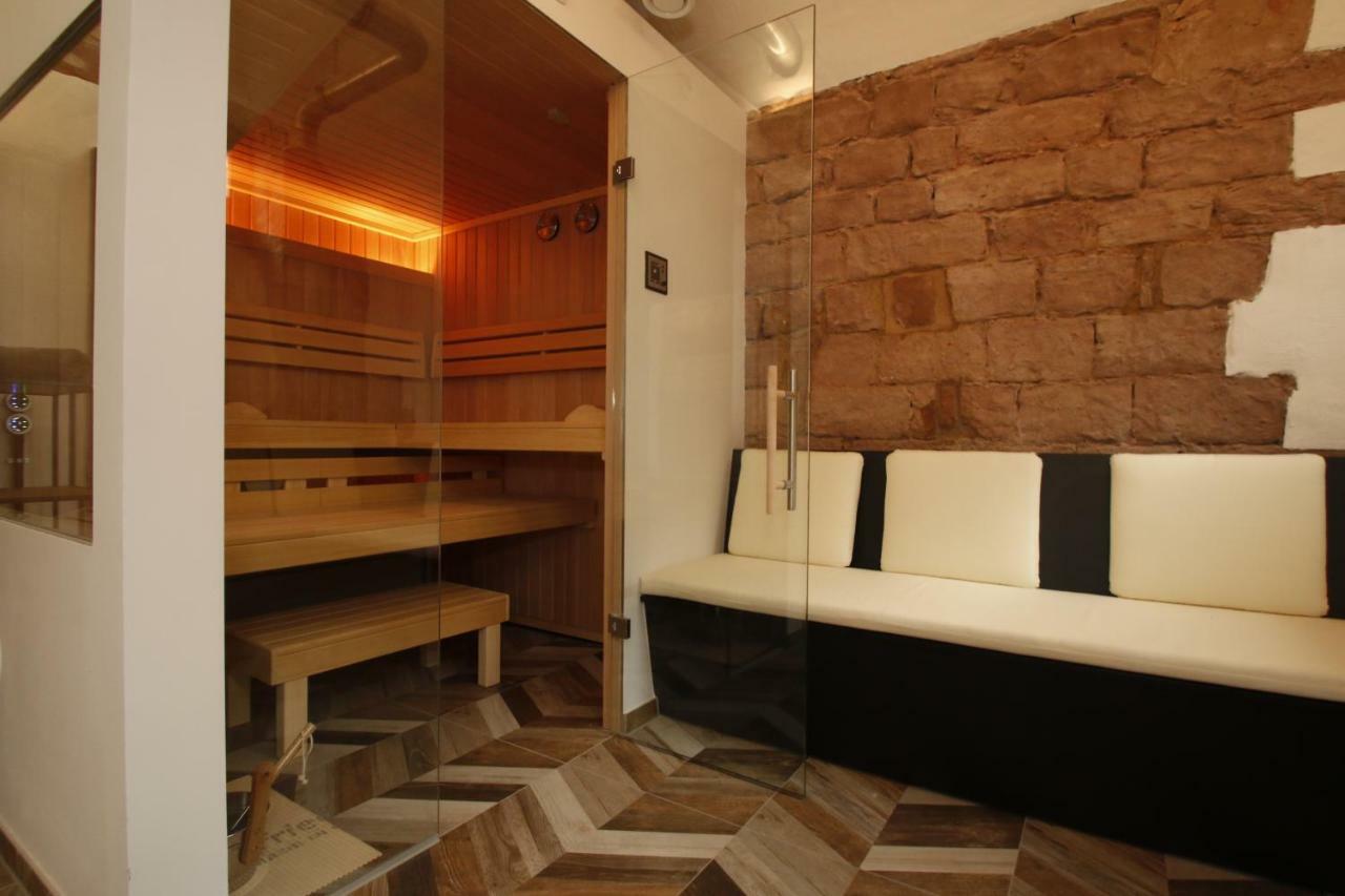 Amelie No 1 Hotel & Appartements Landau in der Pfalz Dış mekan fotoğraf